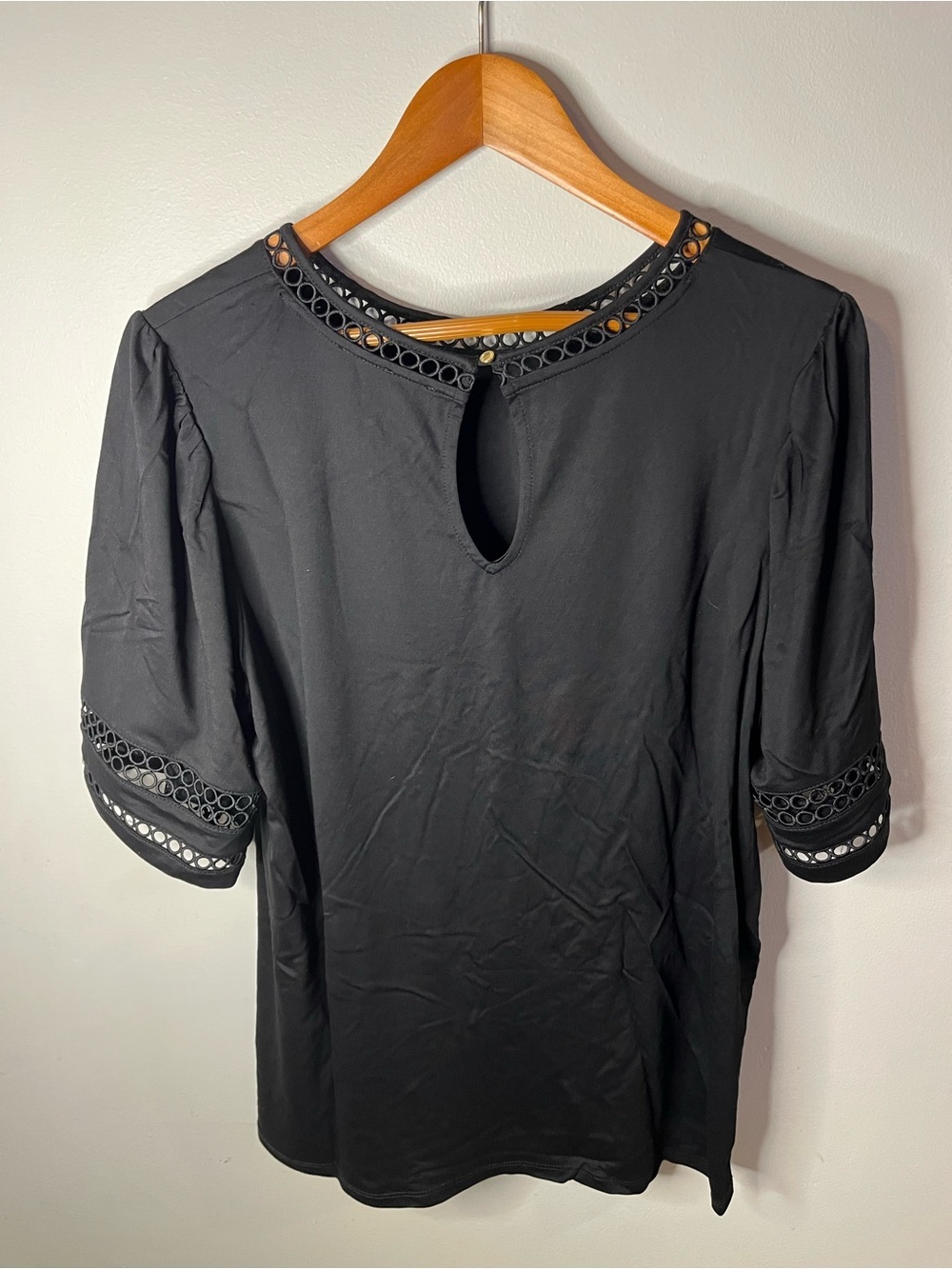 Anne Klein Black Short Sleeve Top with Eyelet Trim - Picture 6 of 8